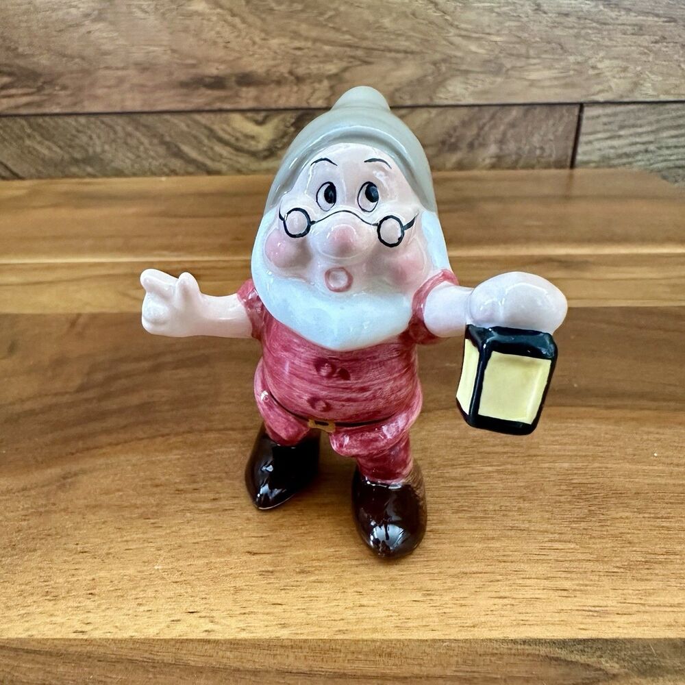 Vintage Doc Seven Dwarves Disney Ceramic 3" Figurine Lantern Snow White Lantern